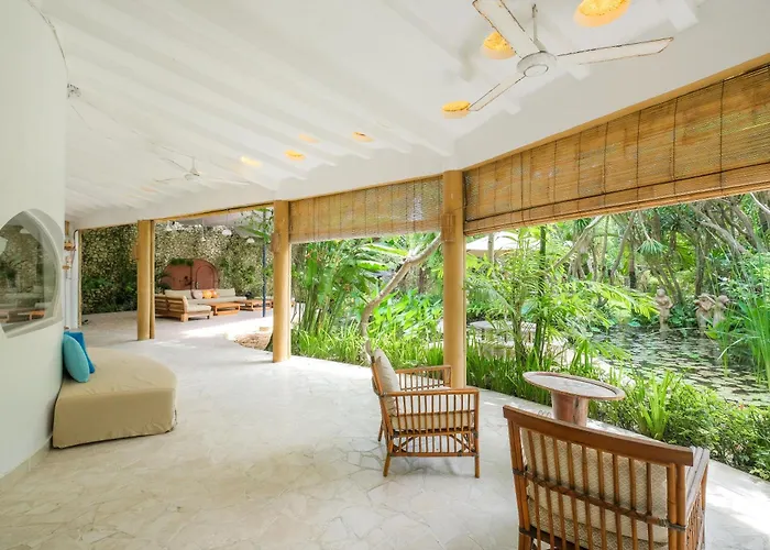 Mosaic Villa *