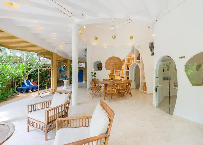 Mosaic Villa *