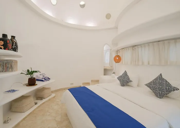 Villa Mosaic *