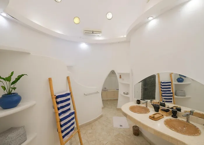 Mosaic Villa