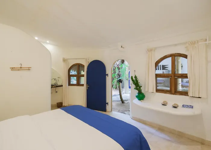 Mosaic Villa *